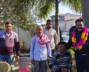 MLA Bhavani Pathania received a warm welcome on reaching his home area