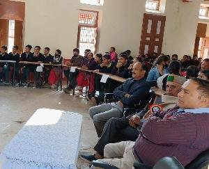  देहरा : राजकीय मॉडल वरिष्ठ माध्यमिक पाठशाला बाल प्रागपुर में विज्ञान संगोष्ठी का हुआ आयोजन