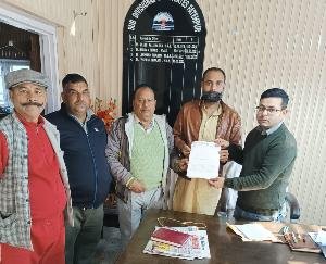 BDC Nangal Jitendra Pathania sent memorandum to Governor through SDM