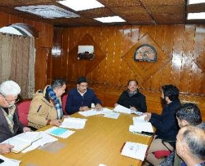 Industries Minister reviewed industrial projects