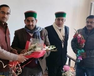 Officers should solve public problems on priority, people should not have to go round the offices - only Pathania