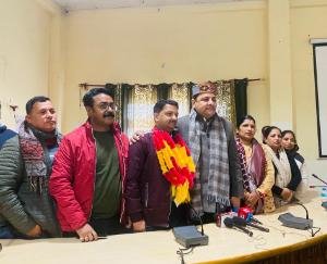 Election for the post of Vice President concluded in the Block Development Officer's Auditorium