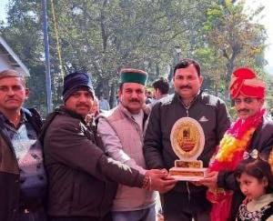 Kartar Chand retired on the post of driver in PWD department