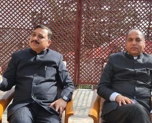 Jairam Thakur and Suresh Kashyap felicitated newly appointed Governor Shiv Pratap Shukla.
