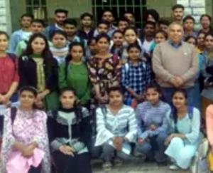 Basic-mantra-of-success-given- to-students-in-Takipur-College