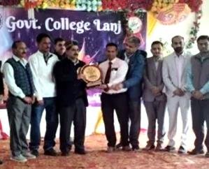 Lanj College celebrated annual function, MLA Pathania was the chief guest