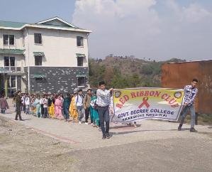 Jawalamukhi: Girl students took out awareness rally in Khudiya College