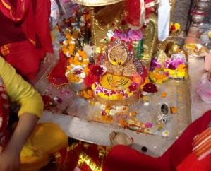Kangra: 10 thousand devotees visited Maa Bajreshwari on Ashtami