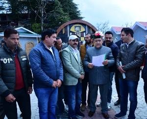  Shimla: Panchayat Secretaries submitted memorandum to the Speaker