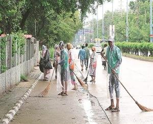 शहर को साफ-सुथरा एवं सुन्दर बनाये रखने में अपना पूर्ण सहयोग दें