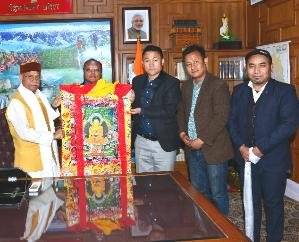 Chief Representative of Central Tibetan Administration calls on the Governor