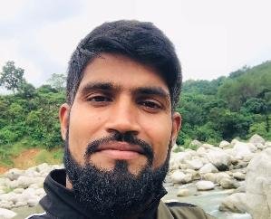  Maroon's Arvind Martyred in an encounter with terrorists in Rajouri, an atmosphere of mourning in the area