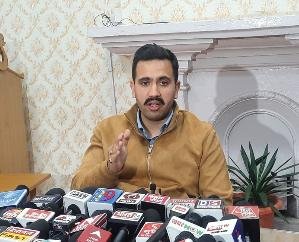 Women should get a bigger position in Municipal Corporation Shimla: Vikramaditya