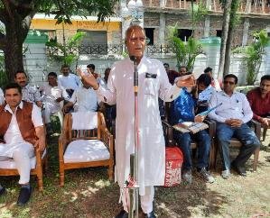 Dharamshala: Government will make the dream of poor families a concrete roof come true: Prof. Chandra Kumar