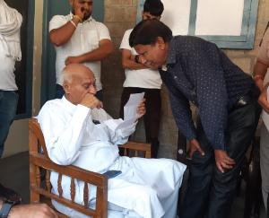 Officers -should- ensure -the -quality- and- timeliness -of -construction- works: Agriculture -Minister -Chandra- Kumar