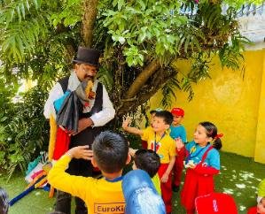 Solan: Children saw 'magic show' at Euro Kids School Kotlanala