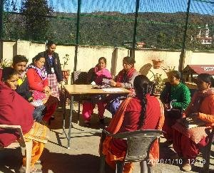 अध्यापकों व अभिभावकों की सामूहिक बैठक का आयोजन