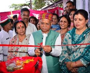 Governor inaugurates Physiotherapy Center at State Red Cross Bhawan