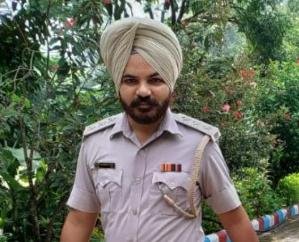  Dehra: People should be careful while burning grass: Narendra Singh