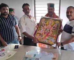 Dehra: Mankotia held a meeting with the newly selected committee of Sansarpur Terrace Goods Carrier