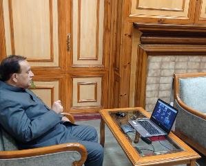 Assembly Speaker interacted with the contestants participating in the children's session