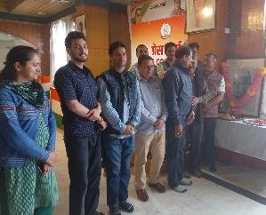  Shimla: Congress p. Tributes paid to Jawaharlal Nehru on his death anniversary