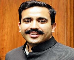 Regular flights to Shimla airport should be started: Vikramaditya