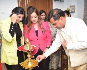 Solan: Important contribution of tourism sector in state's economy: Awasthi
