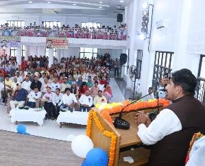 Una: Himcaps an ideal institution in the cooperative sector: Mukesh