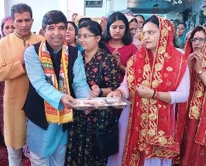 Rakkar: Not knowing his self-strength, man stumbles by becoming a slave of the mind: Atul Krishna Maharaj