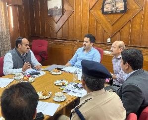 Proper maintenance of roads during apple season is the topmost priority of the government: Vikramaditya Singh