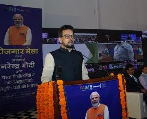  Shimla: Anurag Thakur distributed appointment letters to 178 youths 123 333