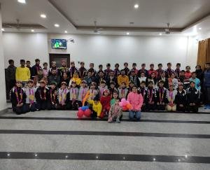 एवरग्रीन यूथ क्लब घुमारवीं ने किया हैंडबॉल टीम को सम्मानित