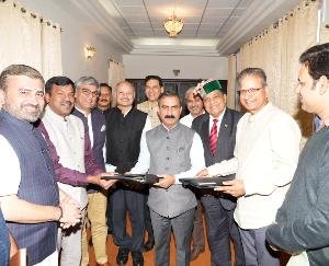  'Art of Living' will cooperate with the government in drug eradication