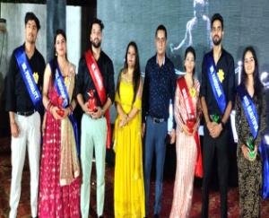  Indora: Mr. Parmesh and Dimpy were chosen as Miss Farewell