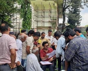 Kangra: RS Bali, President of State Tourism Development Corporation, listened to public problems in Nagrota Bagwan