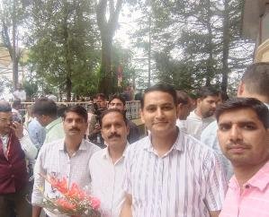 Delegation of contract regular employees organization met the Chief Minister in Dharamshala