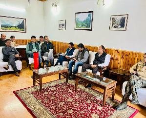 Shimla: MLA Rathore took meeting of officers, took stock of the situation