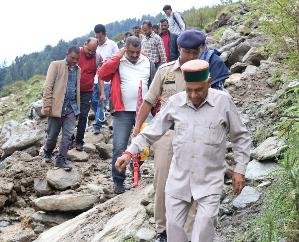 Baijnath: The old road to Bada Bhangal will also be restored: Kishori Lal