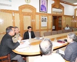 Center should give more powers to states to deal with drug mafia: CM