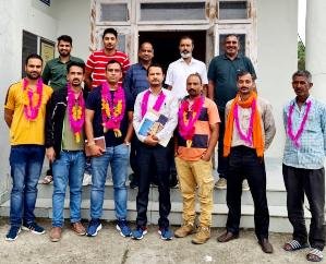  कुनिहार : विवेक कुमार सर्वसम्मति से बने अराजपत्रित कर्मचारी महासंघ उप तहसील ममलीग इकाई के प्रधान