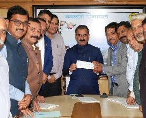 Himachal State Cooperative Bank contributed to the Disaster Relief Fund