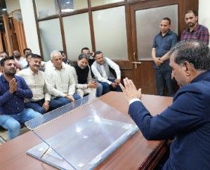 Shimla: Government's attention is on restoration of roads in apple growing areas: CM