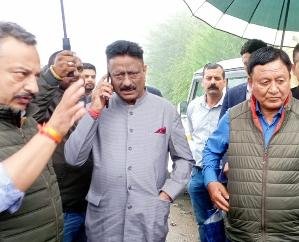 Shimla: Horticulture Minister and Education Minister visited disaster affected areas