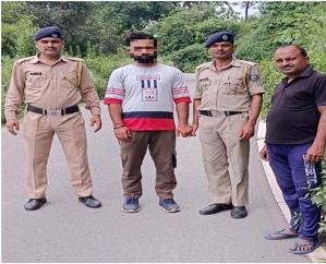 Kangra police arrested a man from Jammu with drugs