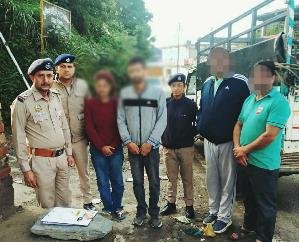 Shimla: Fagu police arrested a young man and a woman with 2.20 grams of chitta
