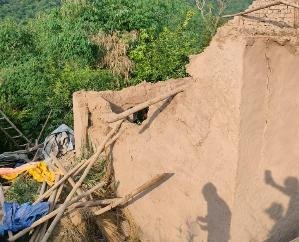 Jwalamukhi: A woman died due to collapse of cattle shed in Majhin Dawked, MLA reached the spot