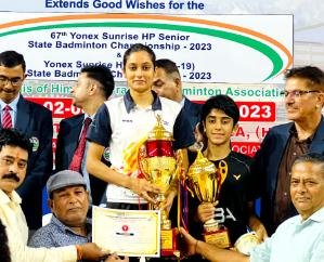  Badminton: Shivansh of Hamirpur in men's category, Ruby champion of Kaganda in women's category 111