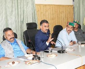  CM gave one crore to the Public Works Department for the restoration of roads in Rohru