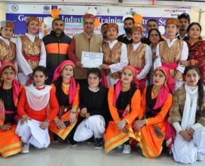 स्वस्थ लोकतंत्र में मतदान की भूमिका अहम- के.सी.चमन